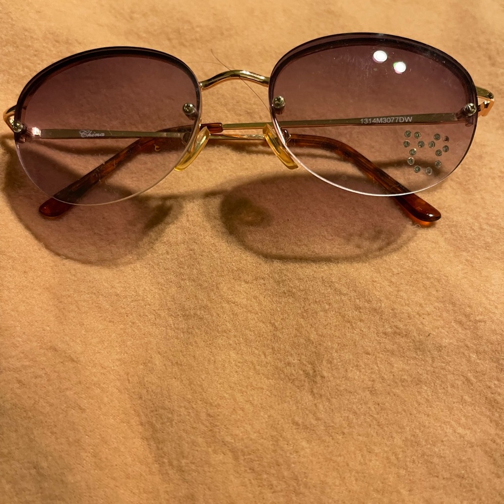 Disney World sunglasses kids crystal Mickey Rose lenses gold frame Mickey bling
